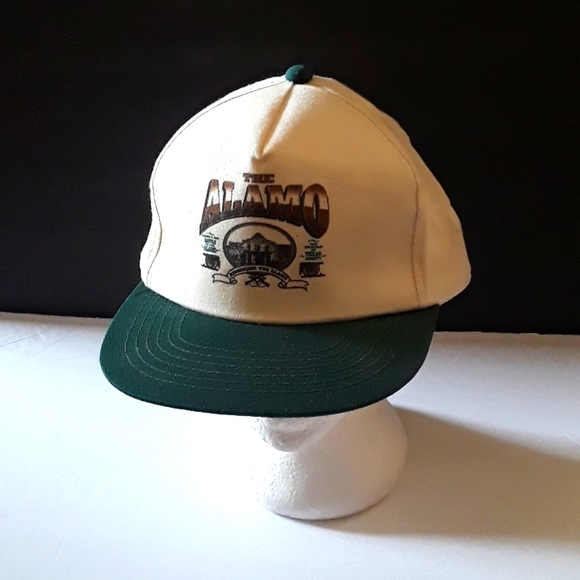 c ALAMO OFF WHITE  W/ GREEN RIM  HAT - Picture 1 of 4